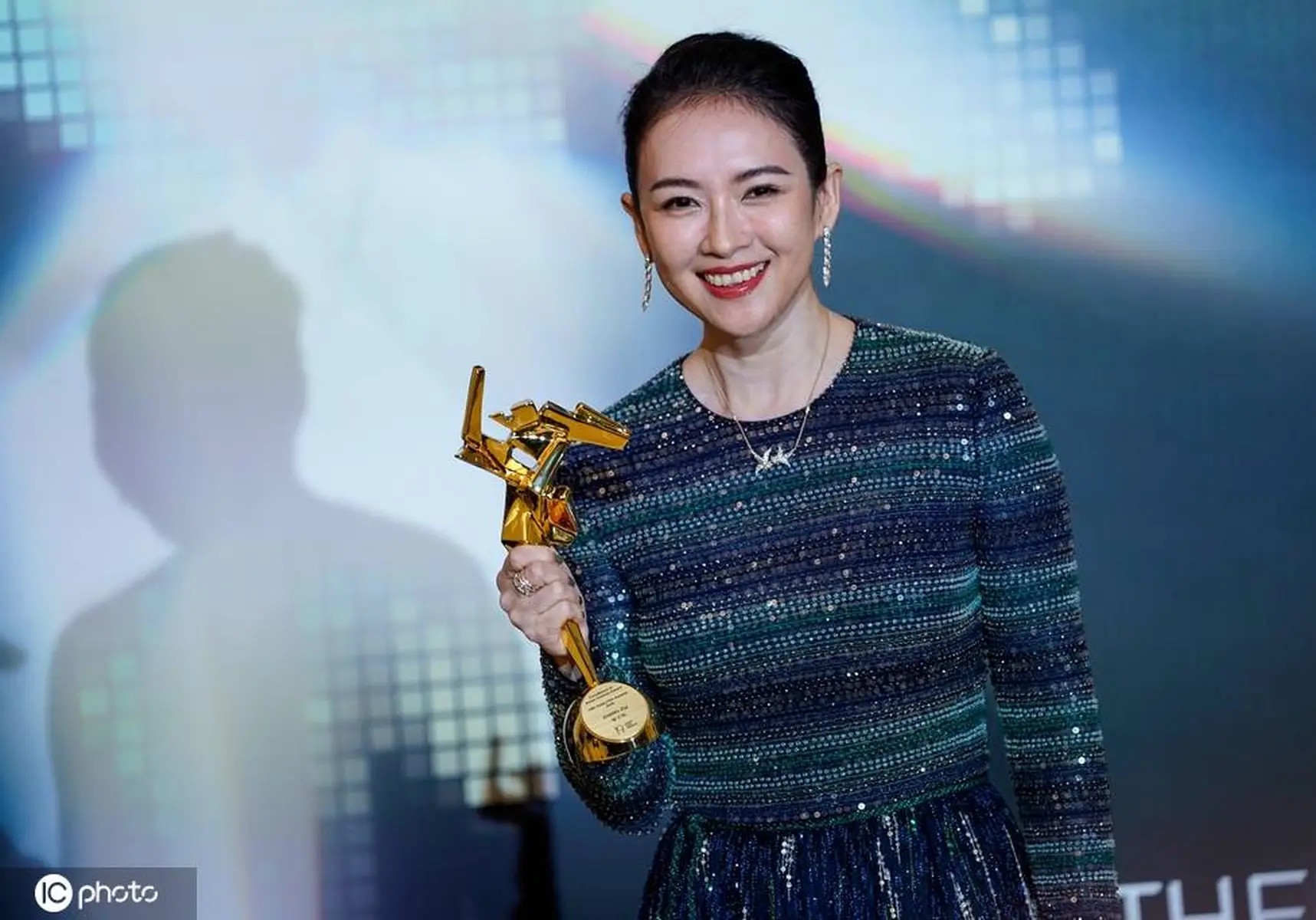 黄金档收视：《好好的时光》三连冠，《逐玉》稳坐卫视第一