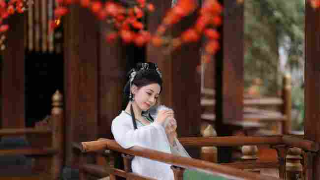 停更消失10个月！李金铭摊手表情包无声回应，梦回陈美嘉，律师强硬普法警告网友